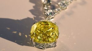 List of Famous Crystal Jewelry