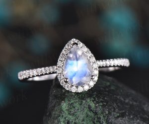 36 Stunning Crystal Ring Ideas