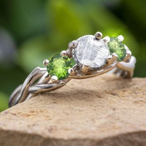 36 Stunning Crystal Ring Ideas