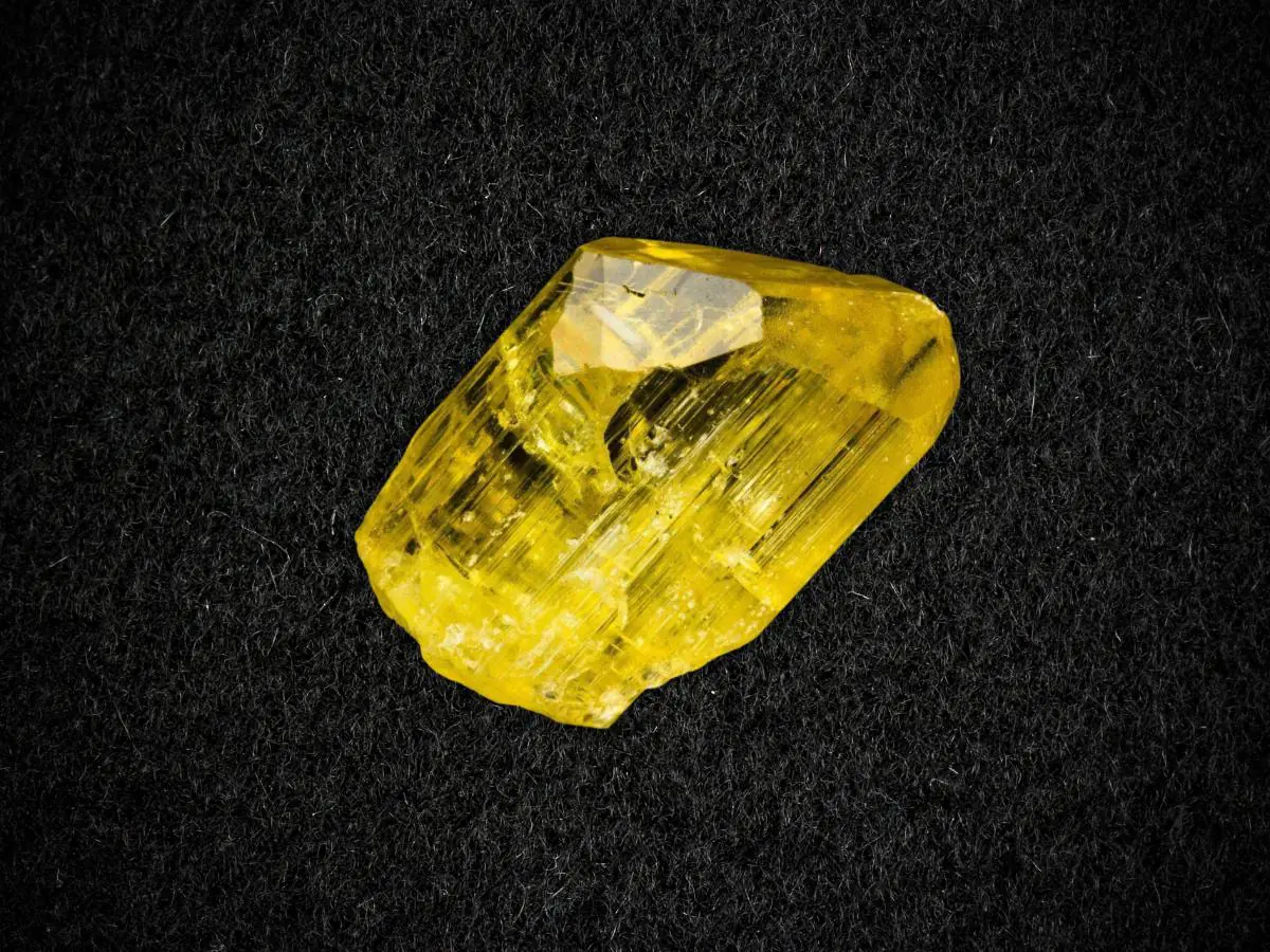 Uncover the Powerful Benefits of Yellow Crystal for Health, Happiness, and Spiritual Growth