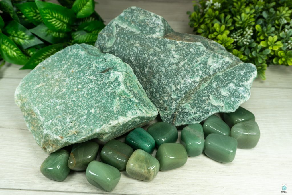 The Benefits of Using Crystal Green to Attract Wealth