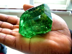 Tsavorite